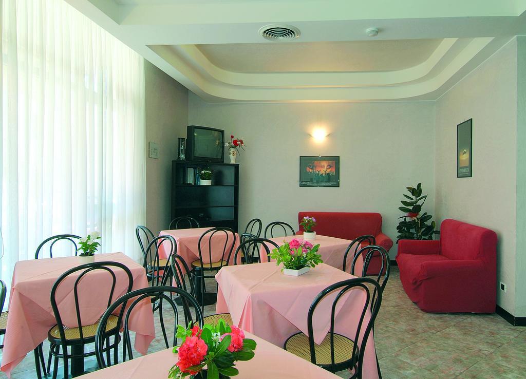 Hotel Residence Margherita Tortoreto ภายนอก รูปภาพ